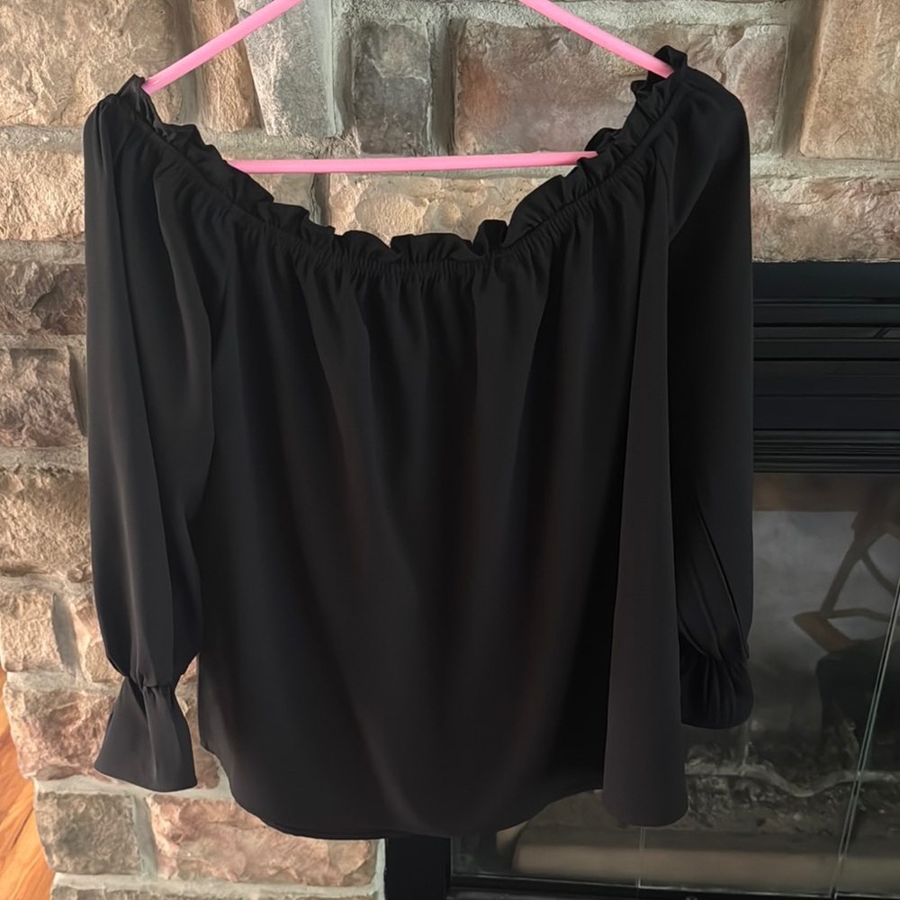 Lulu's Black Off-Shoulder Blouse